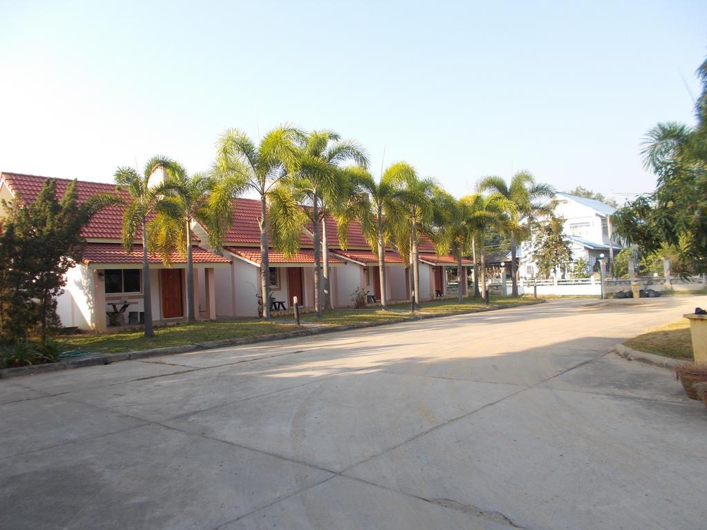 Hotel A.P.Garden Kalasin Exterior foto