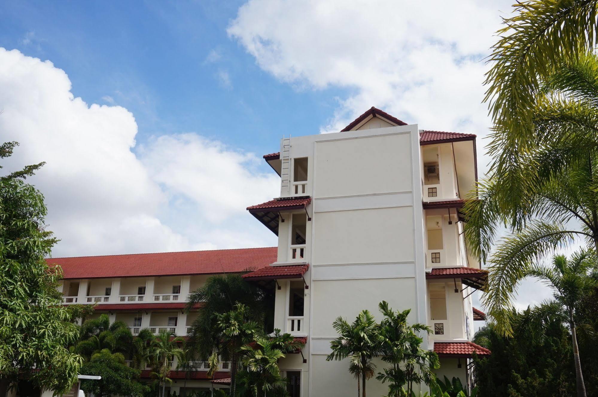Hotel A.P.Garden Kalasin Exterior foto