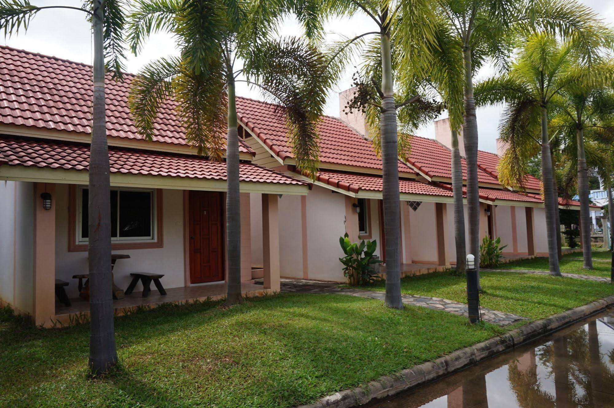 Hotel A.P.Garden Kalasin Exterior foto