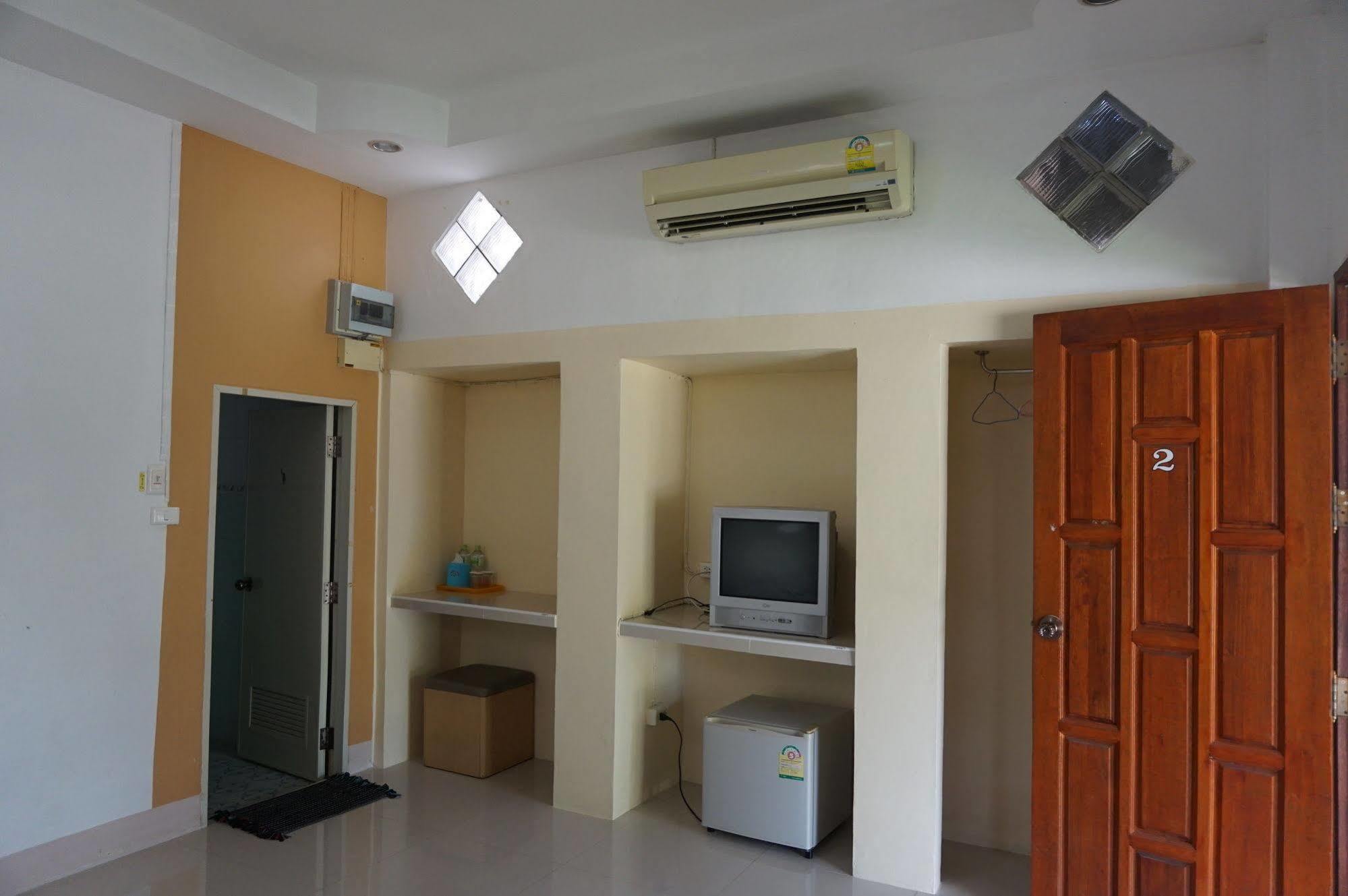 Hotel A.P.Garden Kalasin Exterior foto